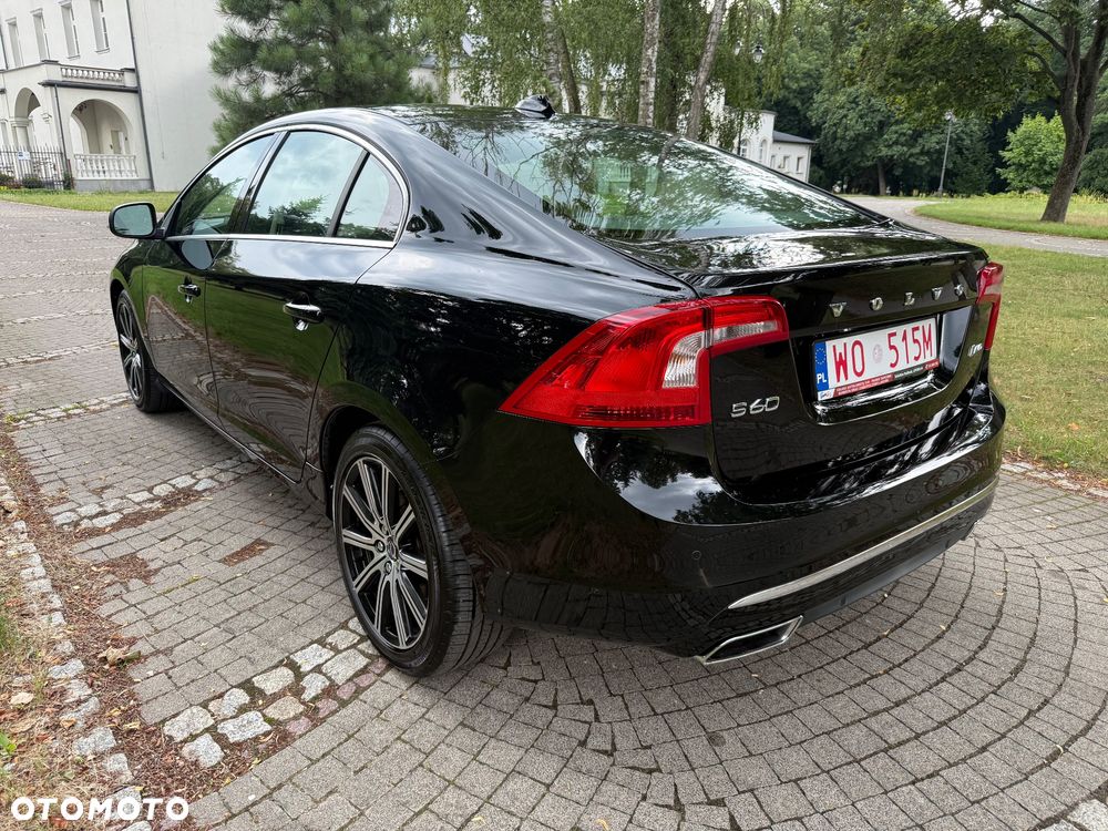 Volvo S60 - 4
