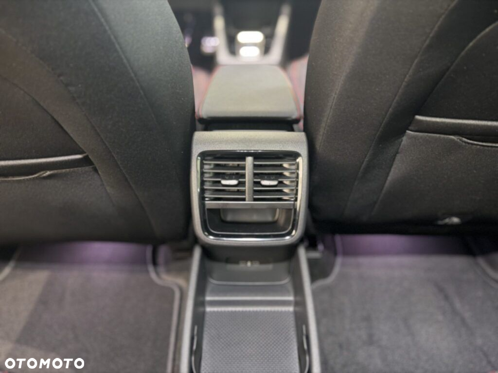 Skoda Octavia 2.0 TSI RS DSG - 20