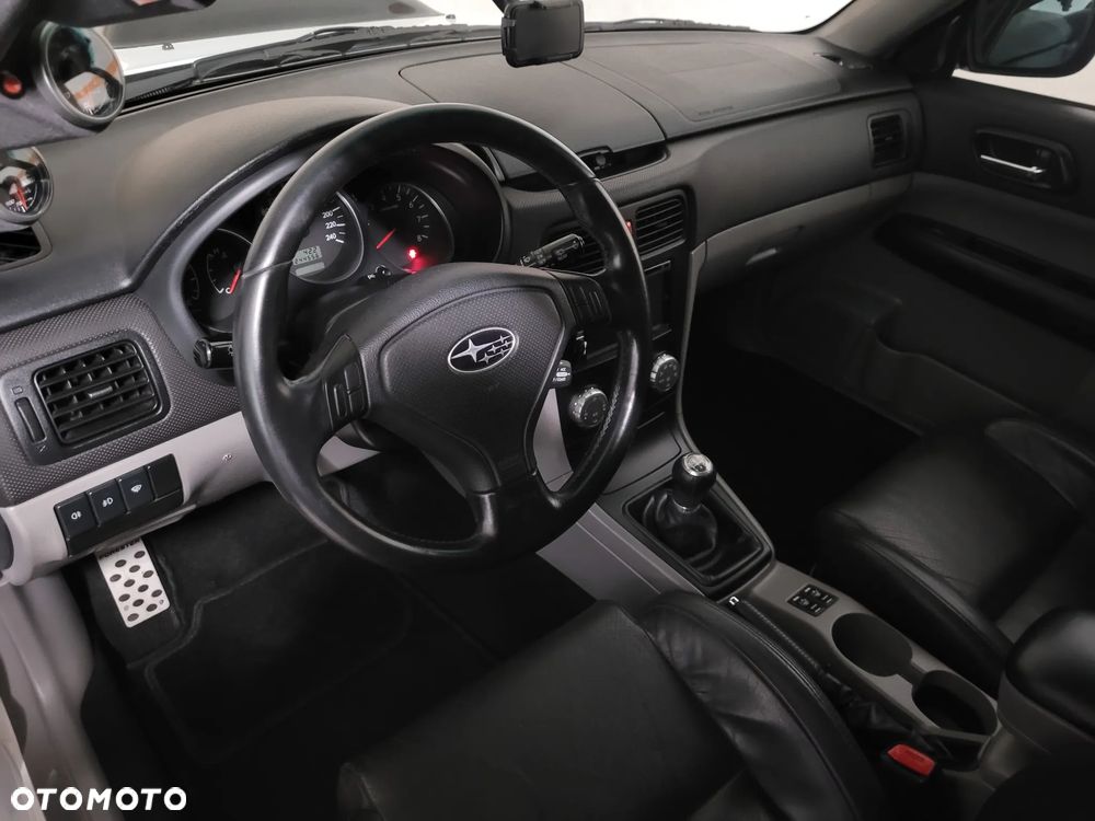 Subaru Forester 2.5 XT 000 - 25