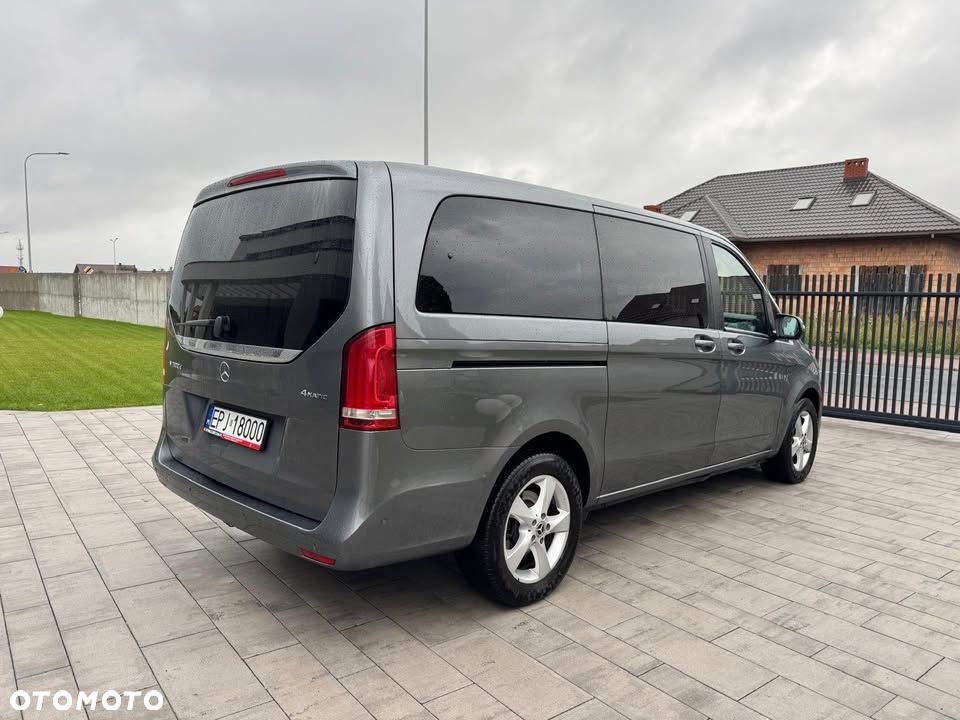 Mercedes-Benz Klasa V 300 d lang 4Matic 9G-TRONIC Avantgarde Edition Edition 19 - 8