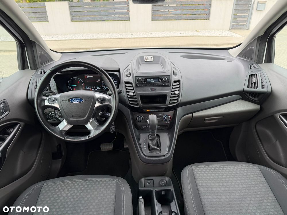 Ford Tourneo Connect - 8
