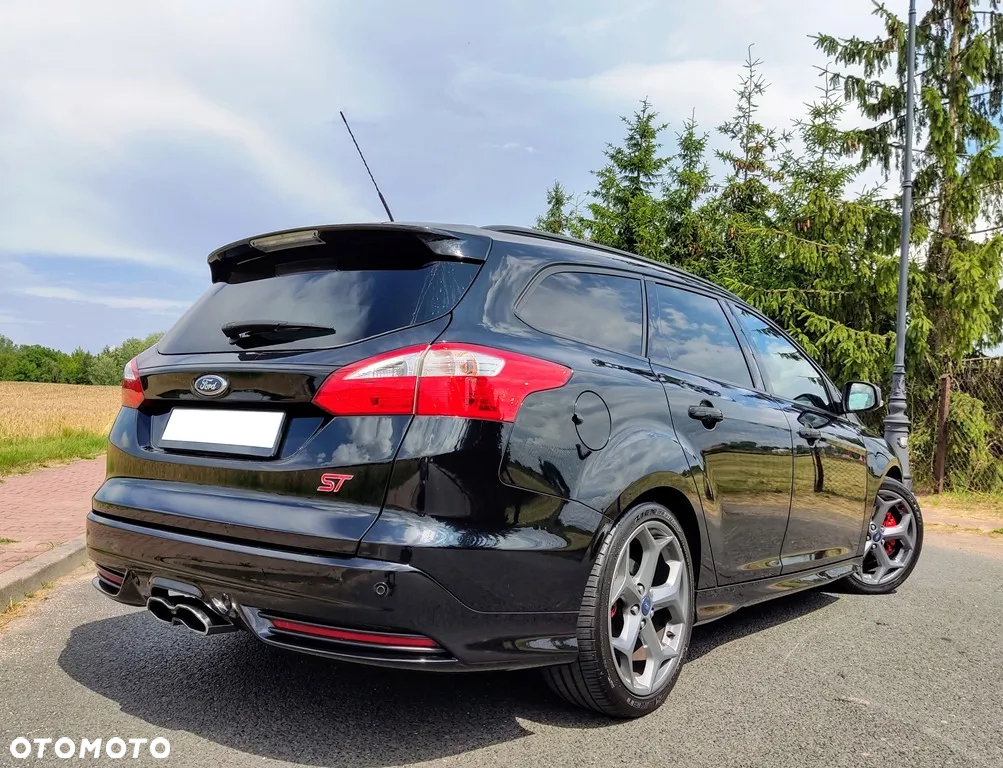 Ford Focus Turnier 2.0 EcoBoost ST - 3