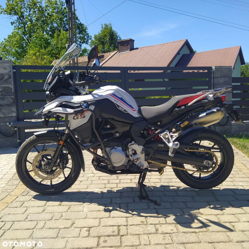 BMW F