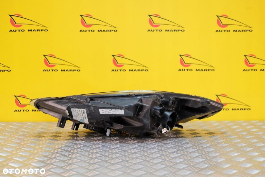 ASTON MARTIN ONE-77 REFLEKTOR LAMPA XENON LED EU - 5