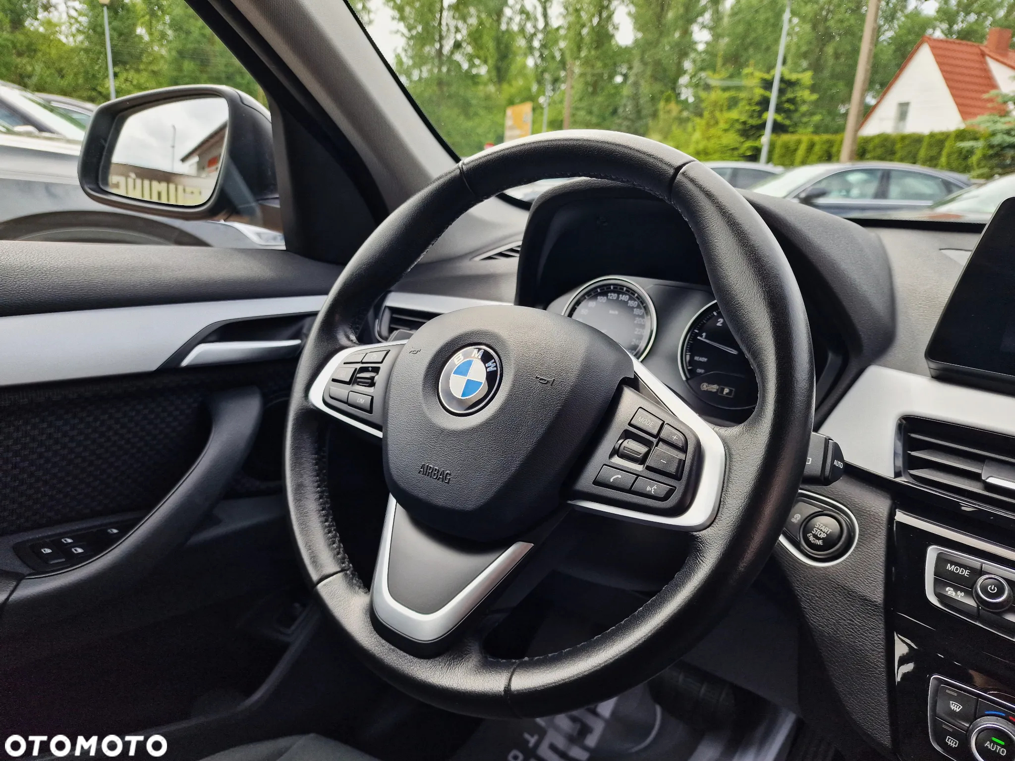 BMW X1 sDrive20i - 29
