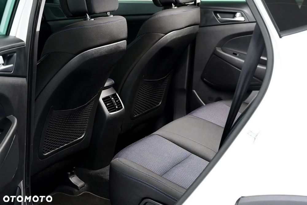 Hyundai Tucson - 8