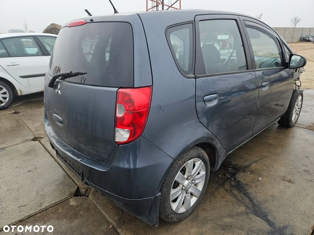 Części Mitsubishi Colt Z30 Lift 1,3 b 70kW 95KM 2009r 5d hatchback 4A90 56A - 1