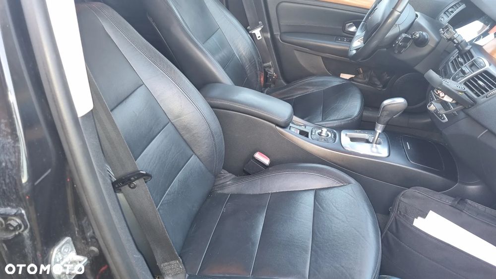 Renault Laguna 2.0 DCi Initiale - 15