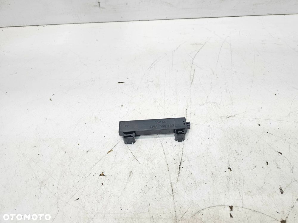 WZMACNIACZ MODUŁ STEROWNIK KEYLESS AUDI A3 8Y 5WA962132 - 1