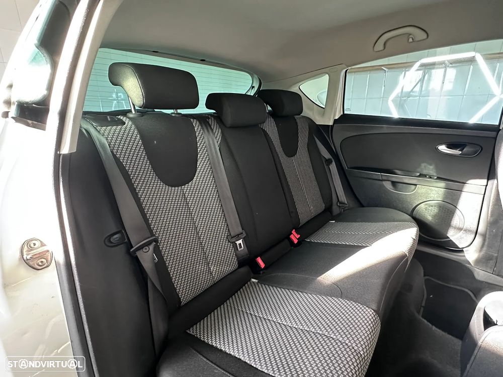 SEAT Leon 1.6 TDI E-Eco.Reference Start/Stop - 13