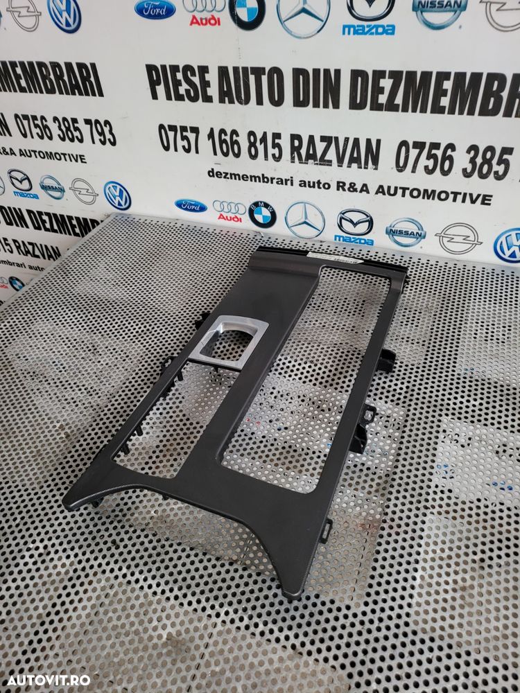 Rama Ornament Consola Centrala Timonerie Land Rover Range Rover Sport L494 Volan Stanga An 2014-201 - 2