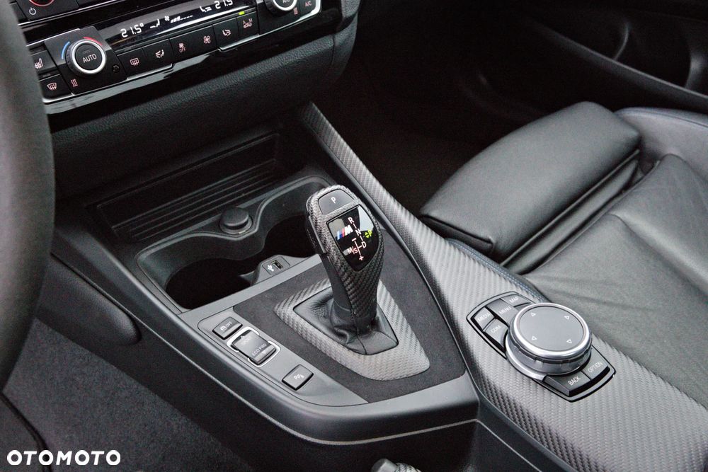 BMW Seria 2 M240i xDrive sport - 23