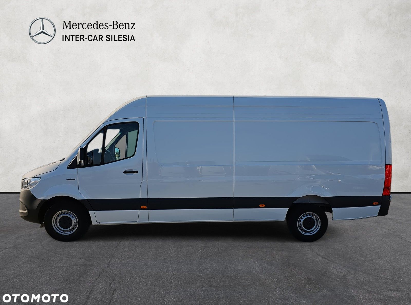 Mercedes-Benz Sprinter 320 e - 8