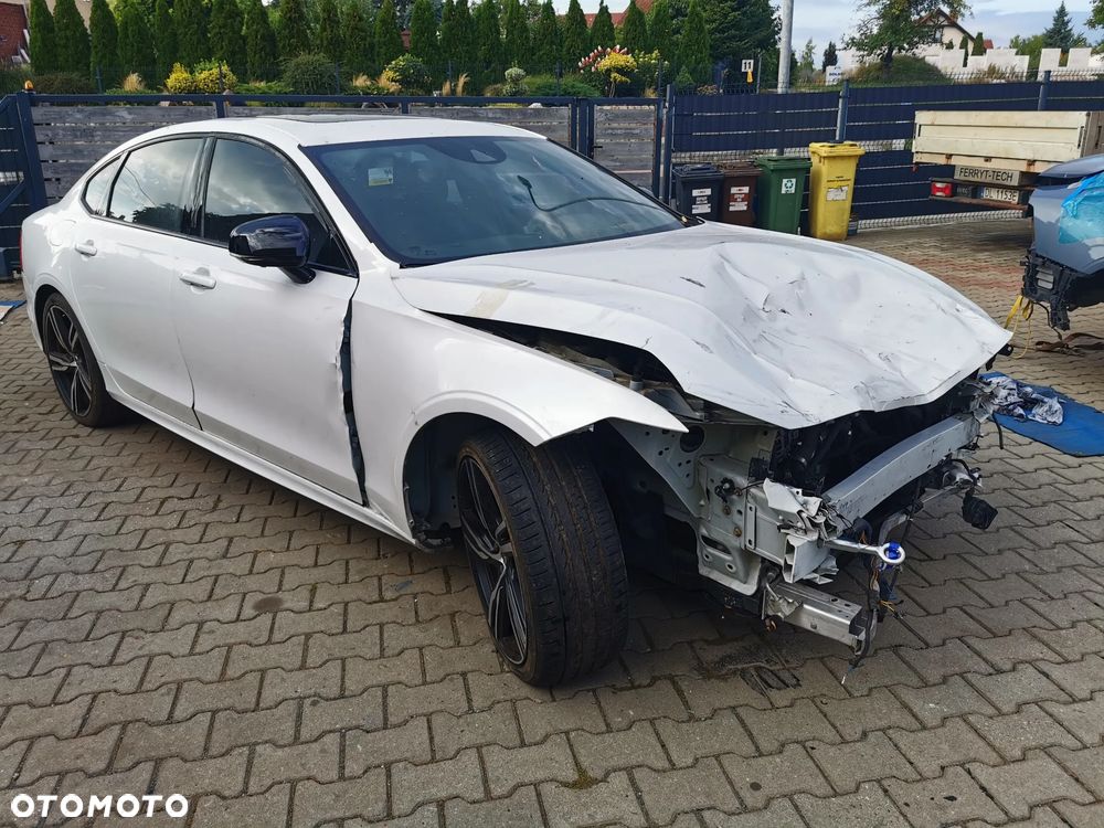 Volvo S90 T6 AWD R-Design - 1