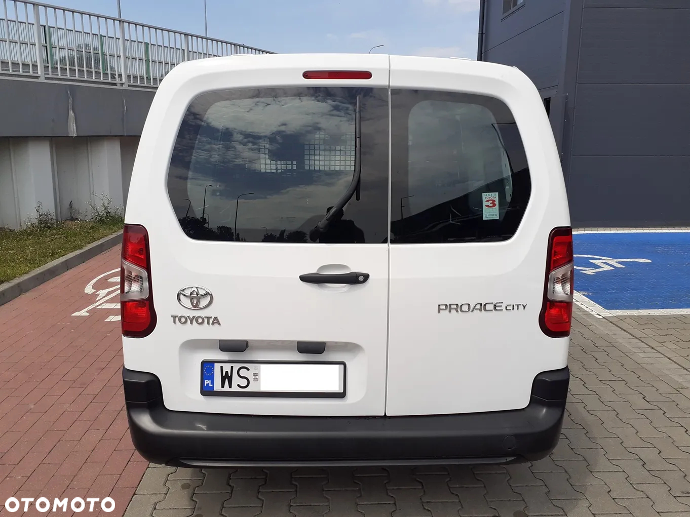 Toyota Proace City 1.5 D-4D Long 2,3t Active (bryg.) - 5