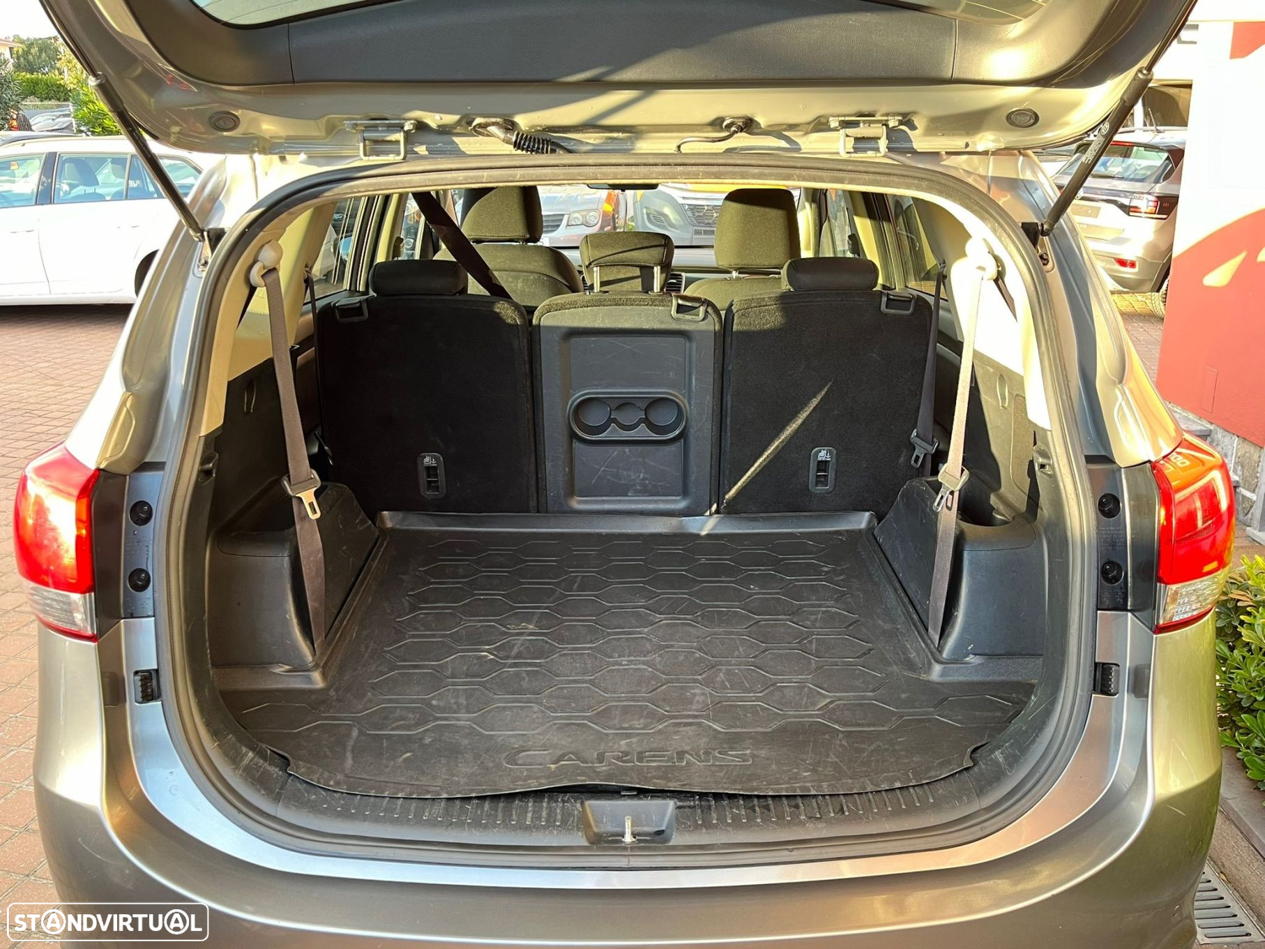 Kia Carens 1.7 CRDi ISG TX Aut. - 7