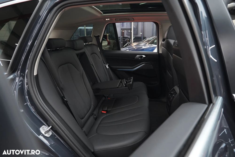 BMW X5 xDrive45e AT PHEV - 11
