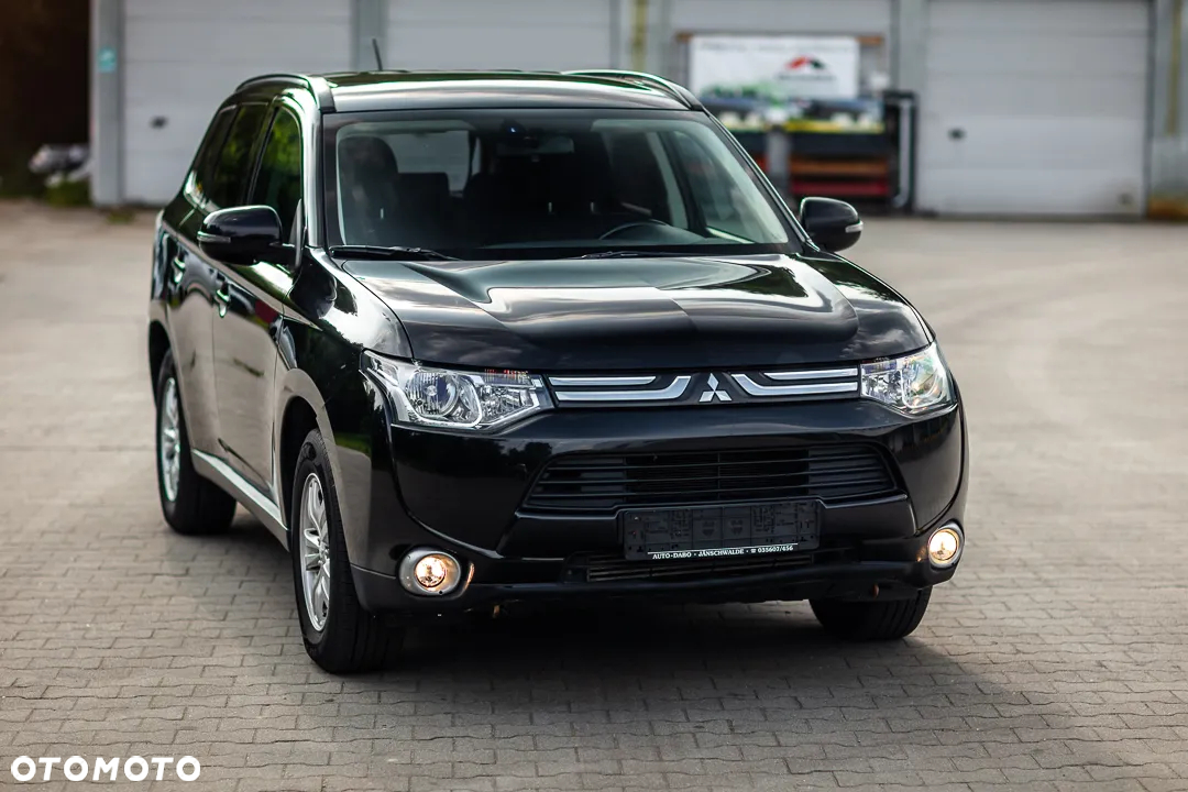 Mitsubishi Outlander 2.2 DI-D 4WD Instyle - 6