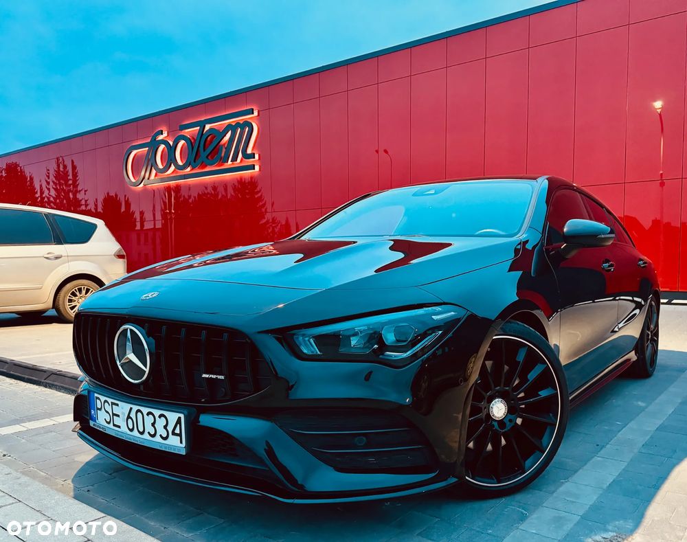 Mercedes-Benz CLA 200 AMG Line 7G-DCT - 1
