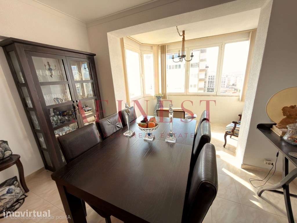 APARTAMENTO T2 NA PRIMEIRA LINHA DE MAR CAPARICA - Grande imagem: 4/13
