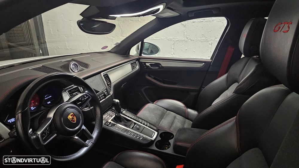 Porsche Macan GTS - 2