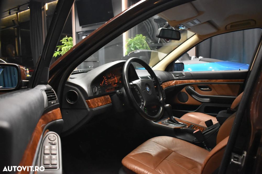 BMW Seria 5 - 8