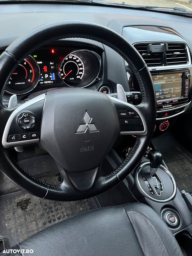 Mitsubishi ASX - 7