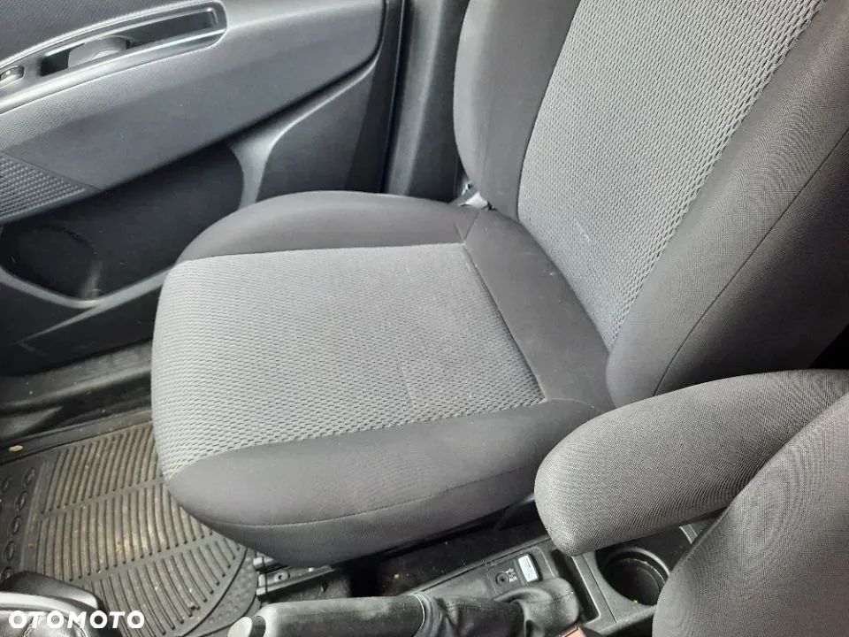 Fiat Doblo II 2 Fotel kierowcy pasażera Fotele 2 rząd Fotele grzane tapicerka boczki drzwi  EUROPA ŁADNE - 10