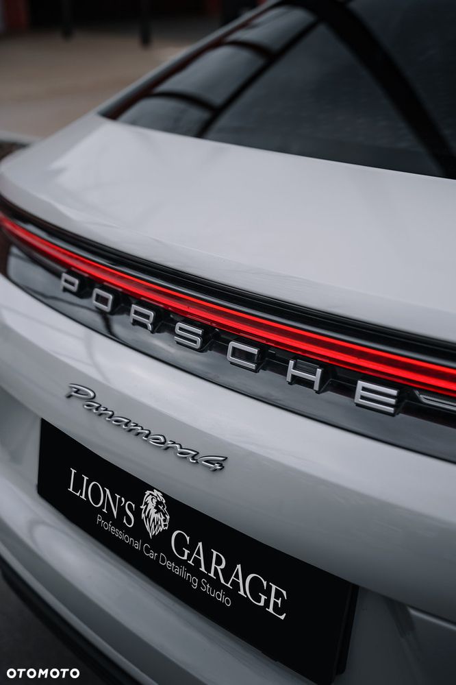 Porsche Panamera - 9