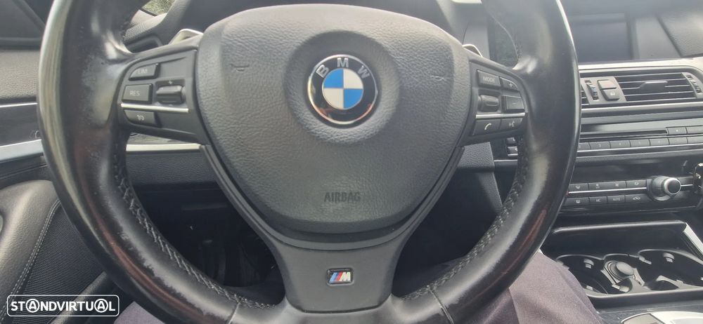 BMW 520 d Auto - 11