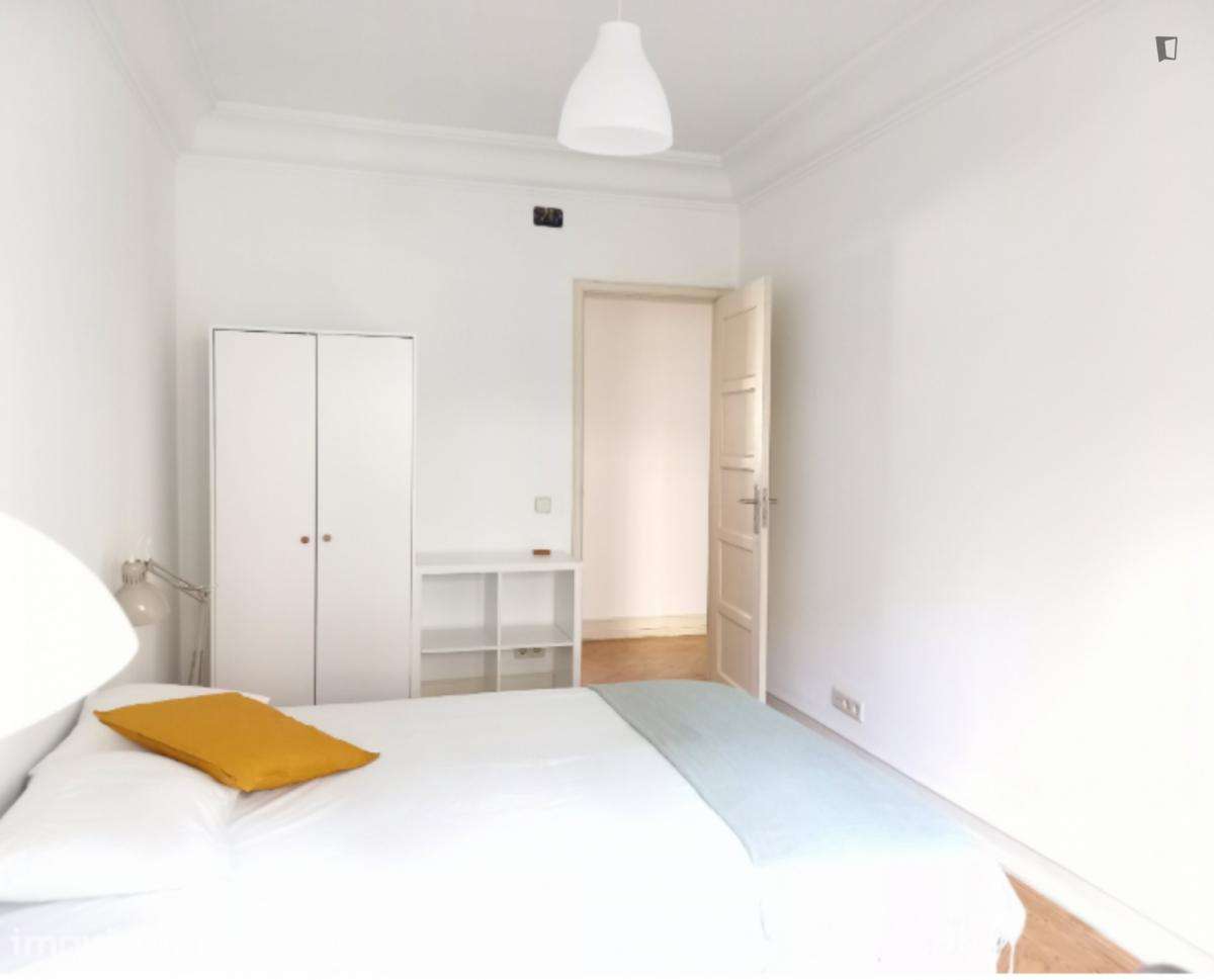 Quarto - localizado em Arroios Lisbon - Grande imagem: 2/8