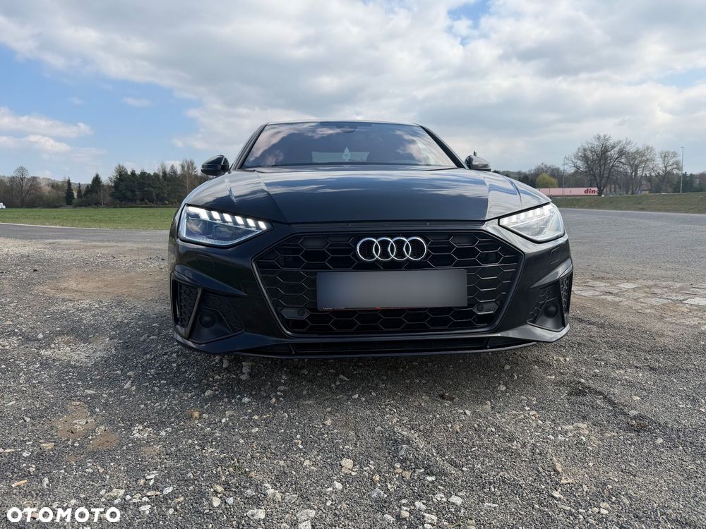 Audi A4 Limousine 40 TDI S tronic S line - 4