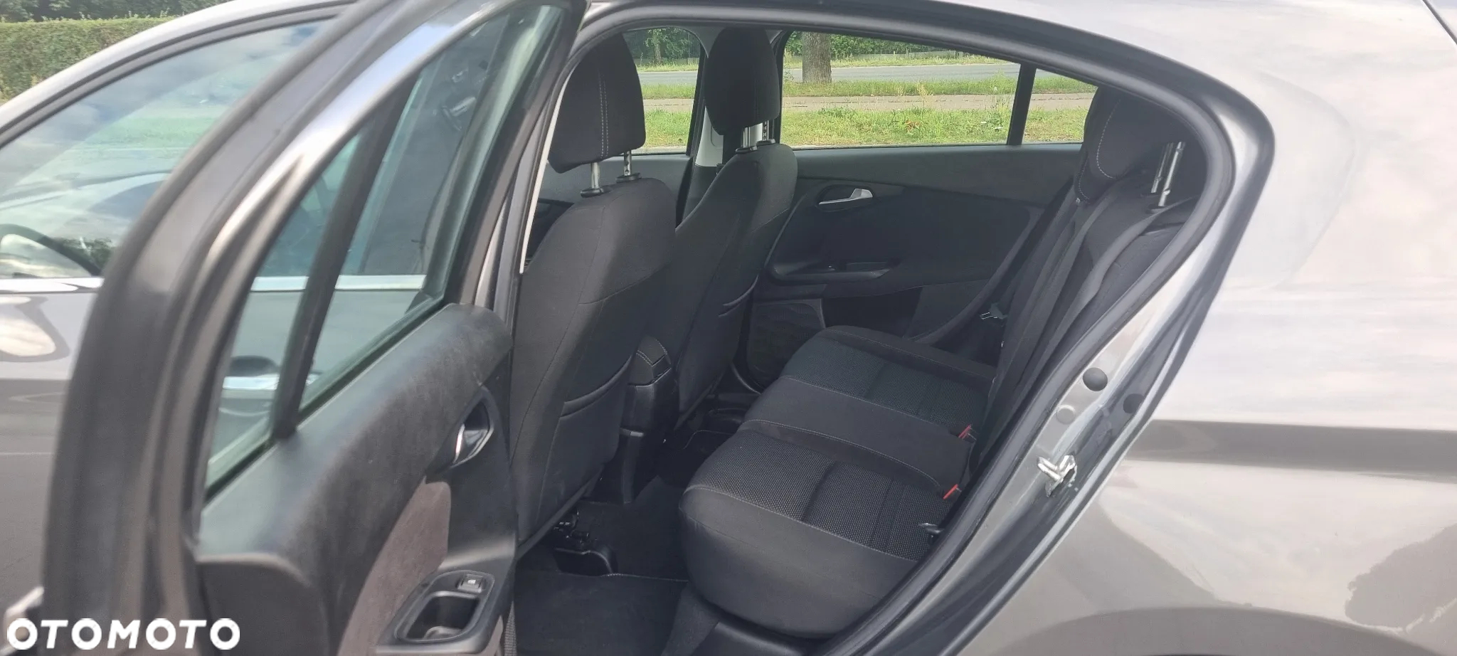 Fiat Tipo 1.4 T-Jet 16v Lounge EU6 - 12