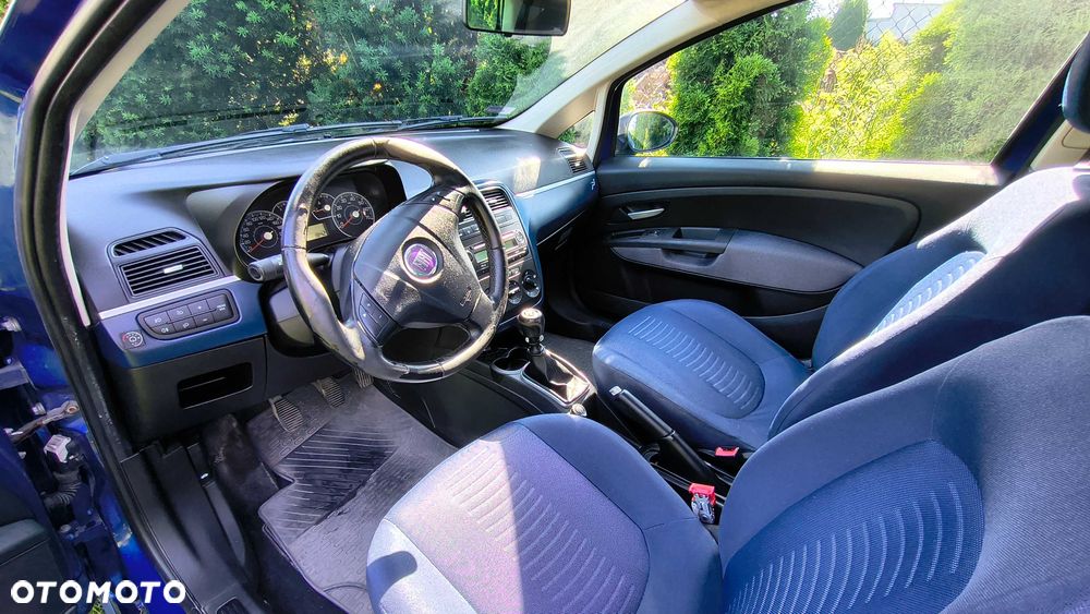 Fiat Grande Punto - 7