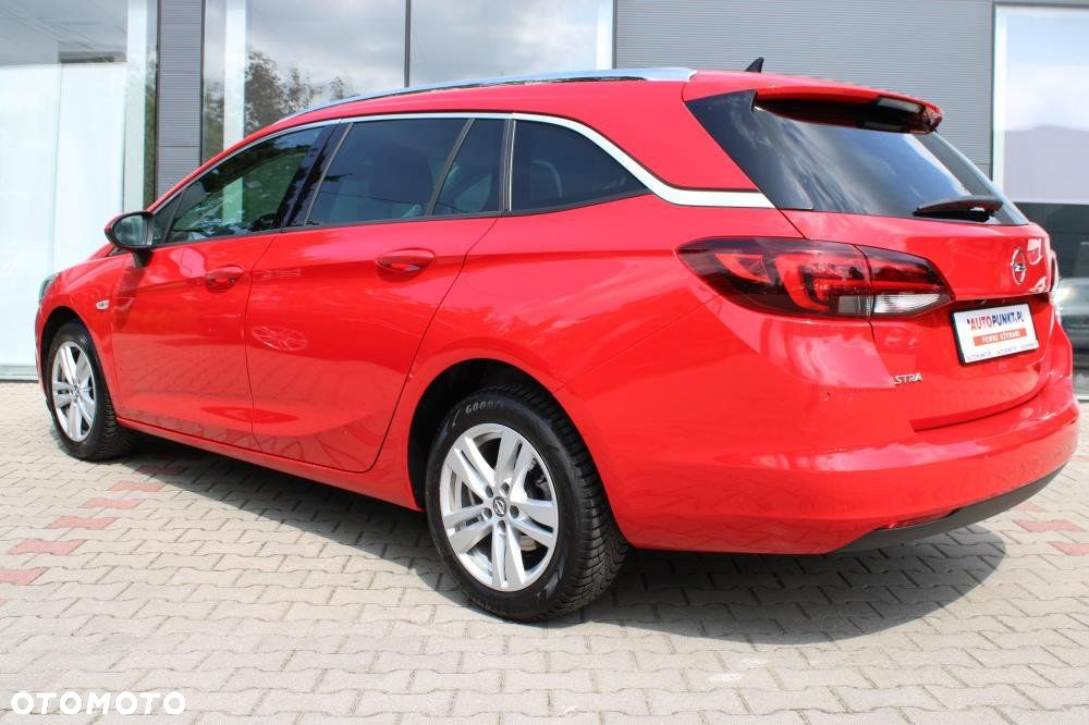 Opel Astra - 8