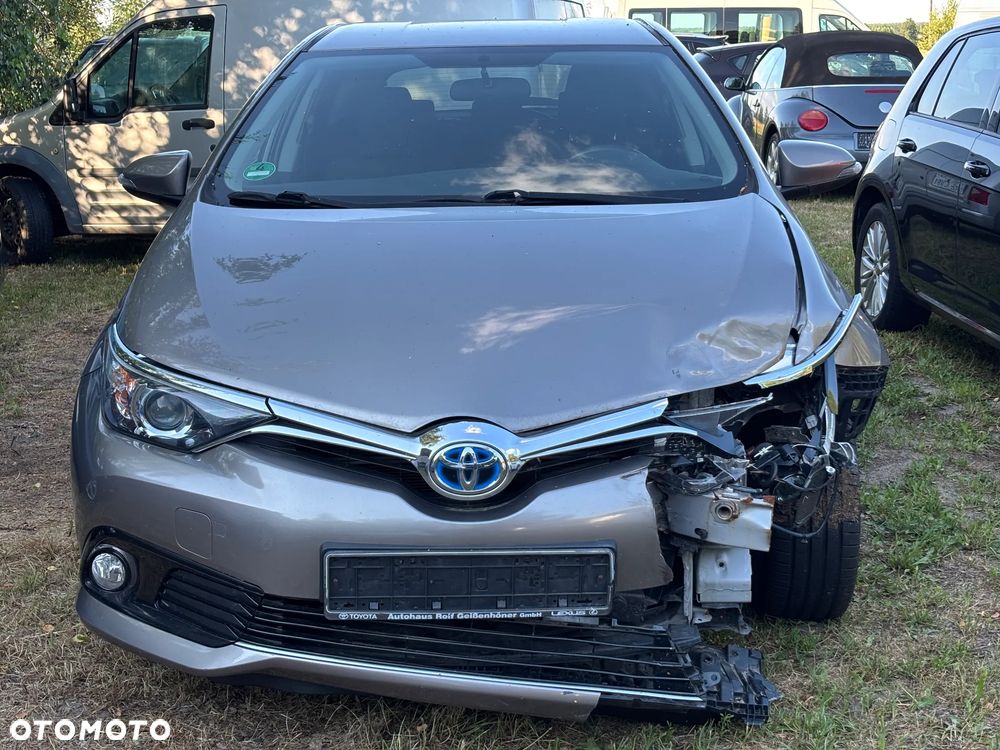 Toyota Auris - 4
