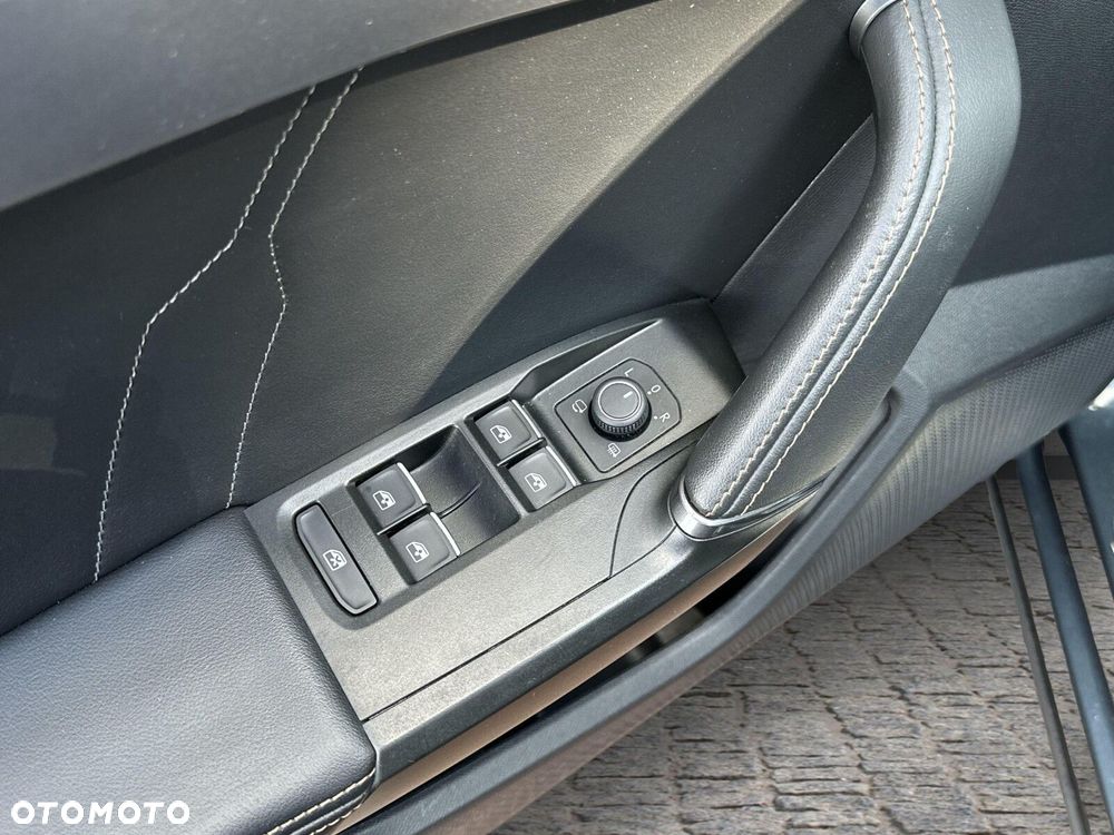 Cupra Formentor 1.5 TSI DSG - 34