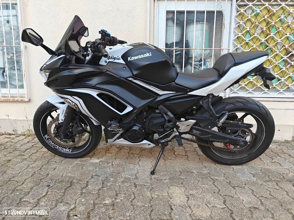 Kawasaki Ninja - 1