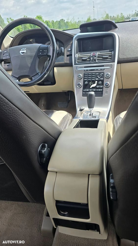 Volvo XC 60 - 10