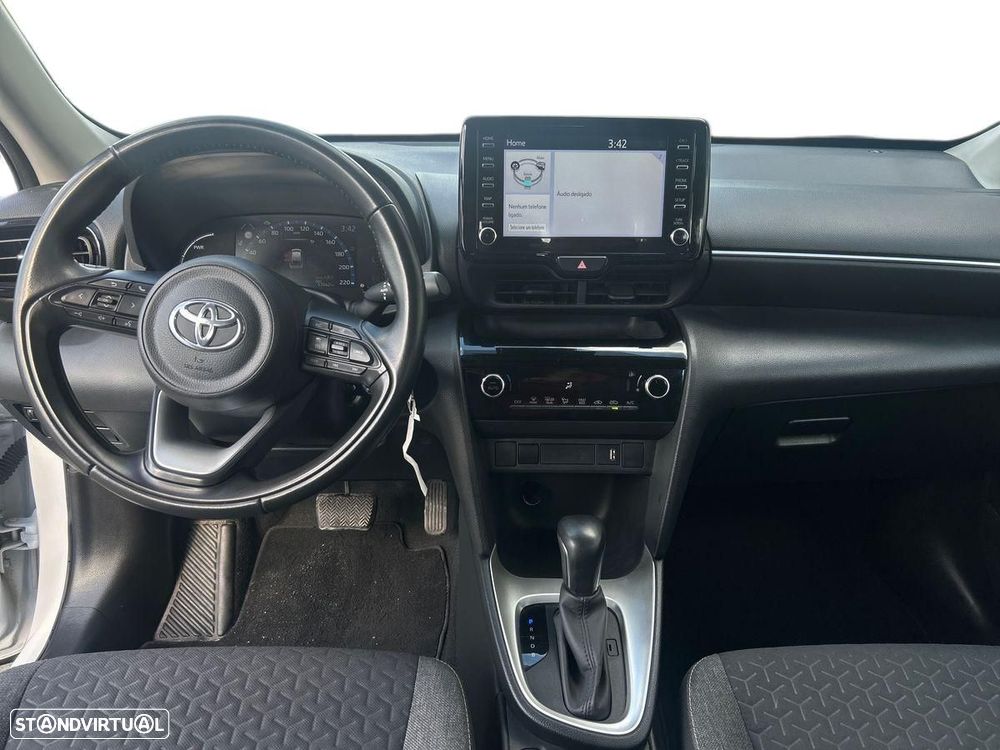 Toyota Yaris Cross 1.5 HDF Comfort Plus - 10