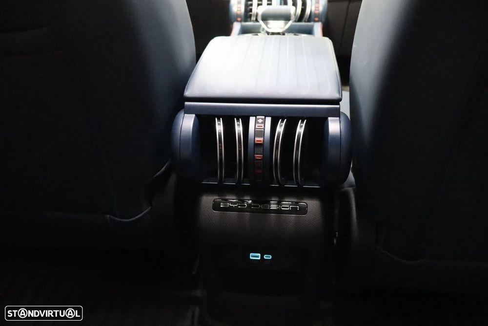 BYD Atto 3 - 21