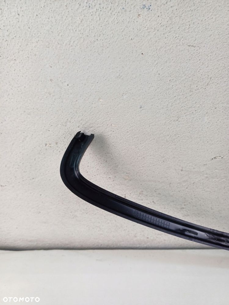 listwa grilla czarna przód ford s-max mk i lift 10- - 9