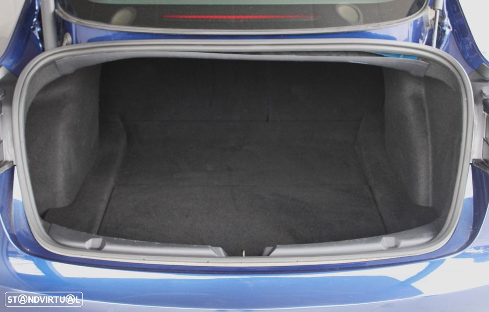 Tesla Model 3 Standard Range Plus RWD - 14