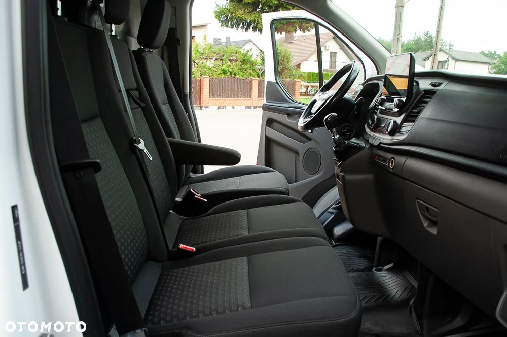 Ford Transit Custom - 23
