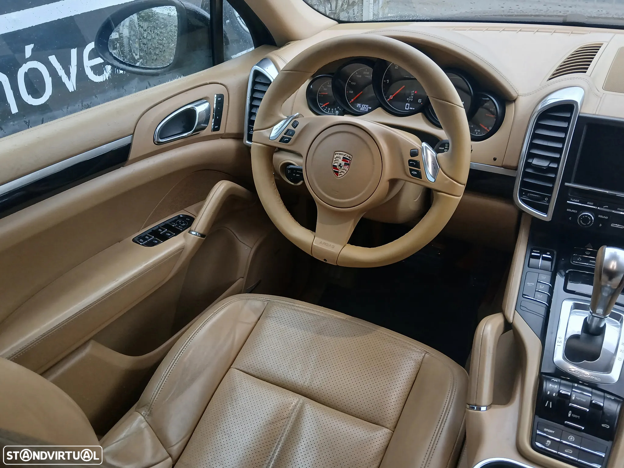 Porsche Cayenne - 18
