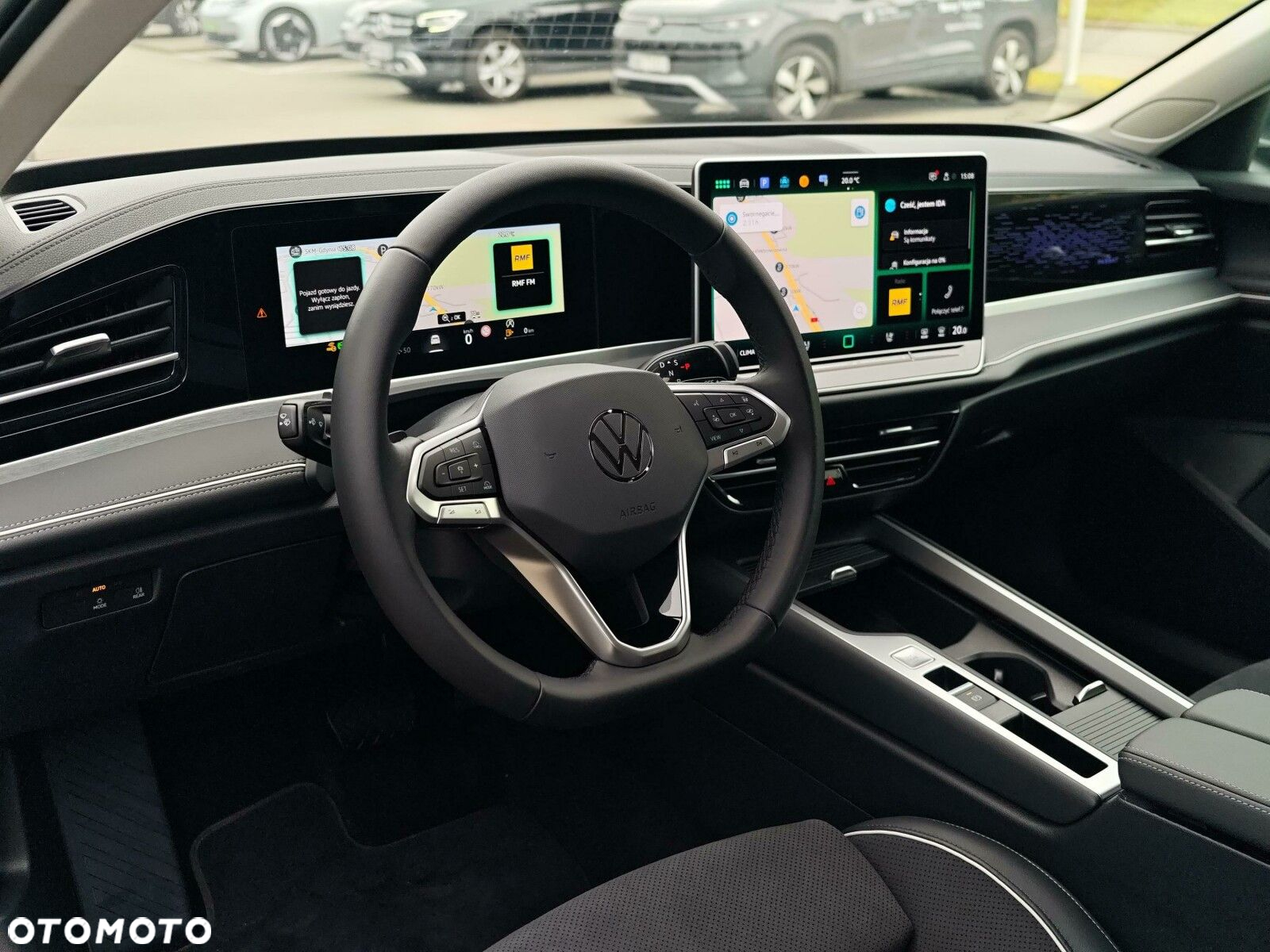 Volkswagen Passat - 14