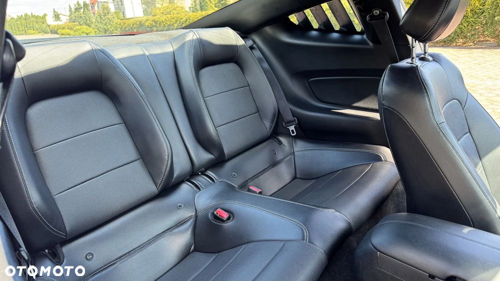 Ford Mustang 3.7 V6 Premium - 33