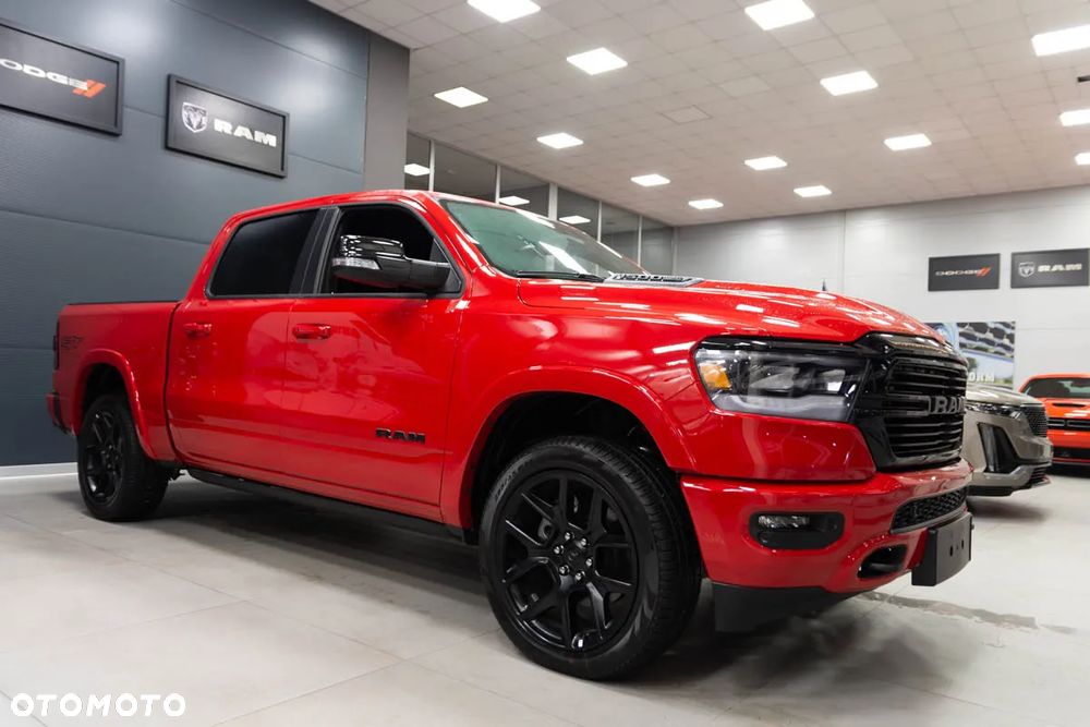 RAM 1500 5.7 Crew Cab Laramie - 4