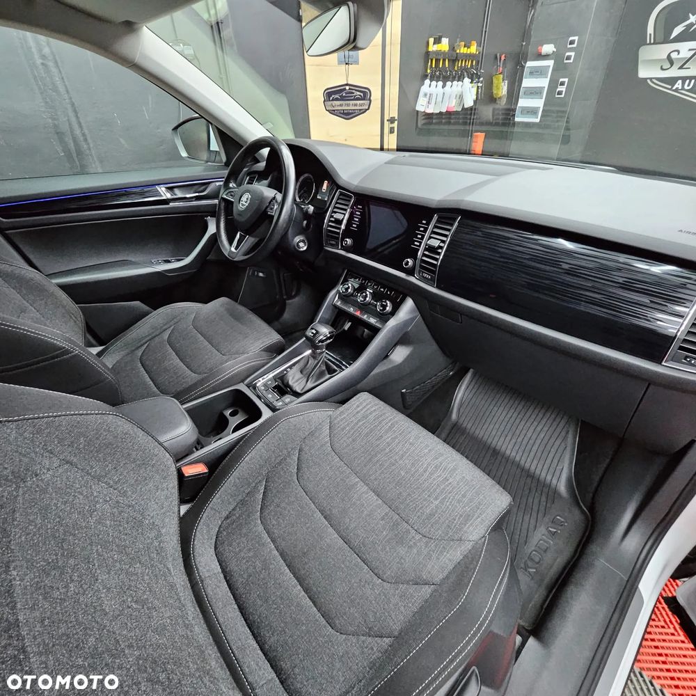 Skoda Kodiaq 2.0 TSI 4x4 Active DSG 7os - 19
