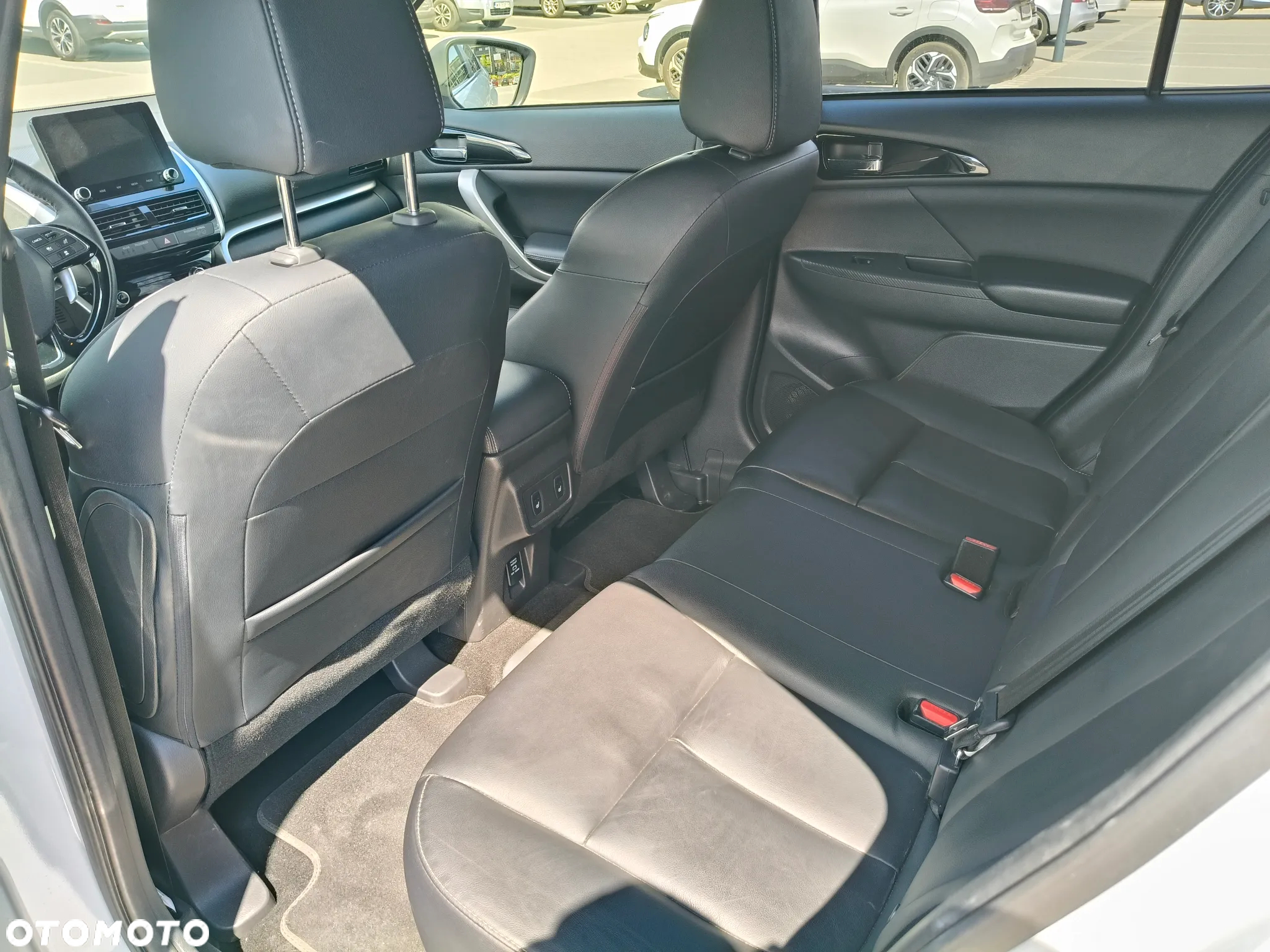 Mitsubishi Eclipse Cross - 10